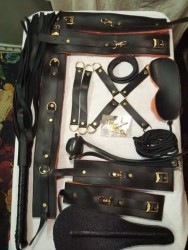 طقم كلابشات